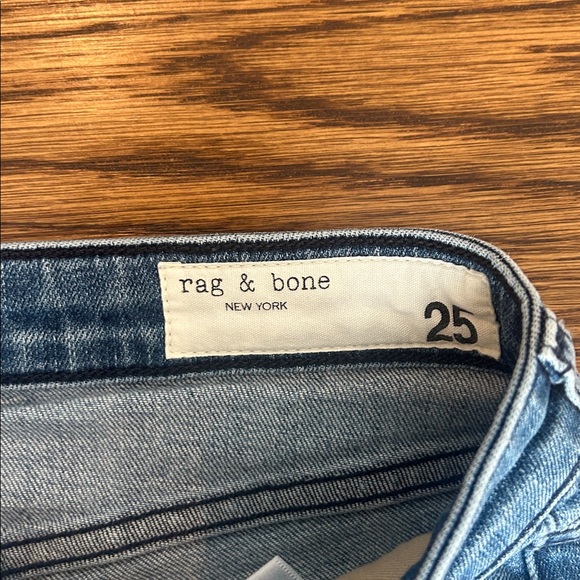 Rag & Bone Dre Low Rise Slim Boyfriend Distressed Jeans In Aviation Way Size 25 - Picture 4 of 9